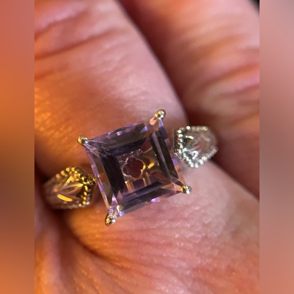 VINTAGE sz6 DESIGNER STS 2.6CTW EMERALD CUT COLOR CHANGING GEMSTONE 925SS ring - Picture 16 of 16